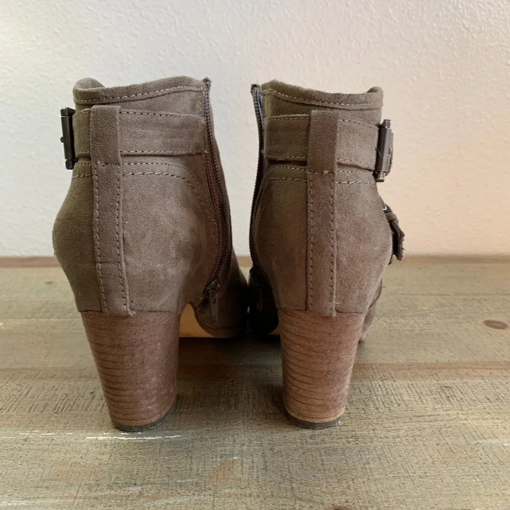 Crown Vintage light green brown ankle boots with 3 inch heel sz 7.5 - Image 6