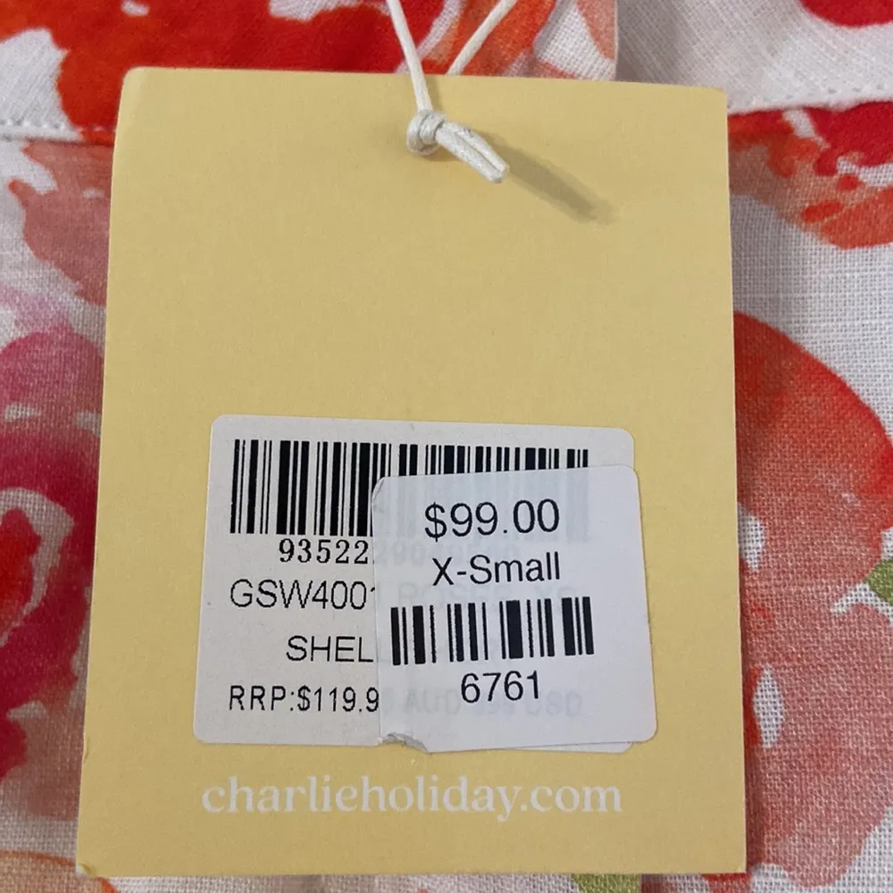 Charlie Holiday Linen Shorts high waisted brand new with tag size XS - Image 4