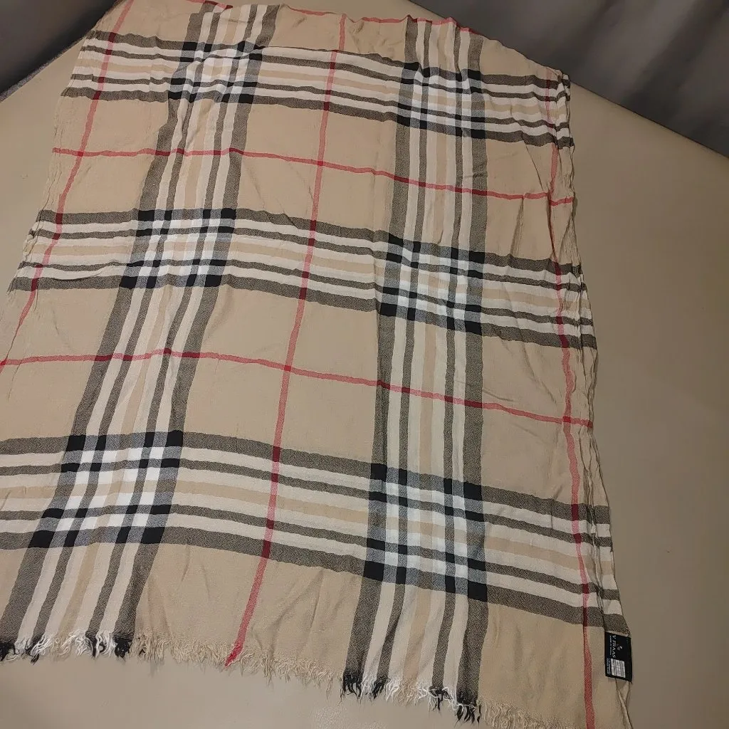 Scarf Wrap V Fraas Beige Plaid Vintage Fringe Edges Lightweight Cotton Viscose - Image 8