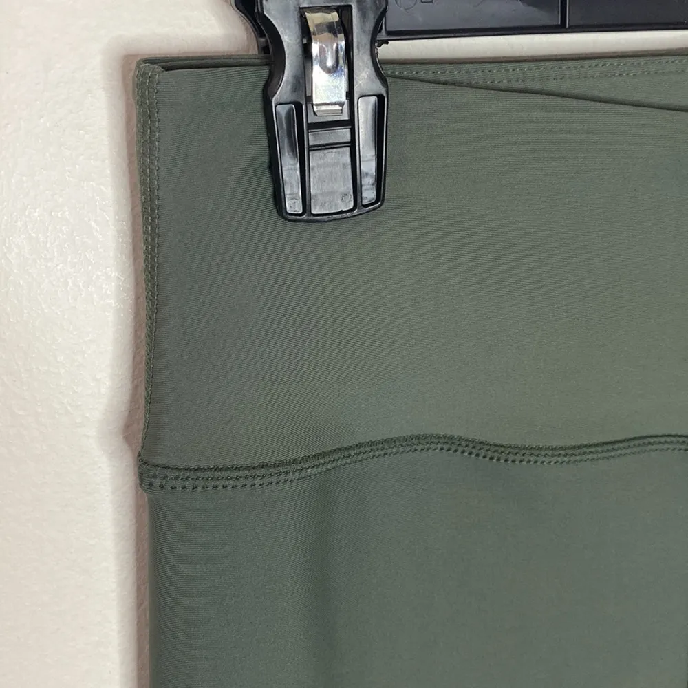 SOUL BY SOULCYCLE Mesh Insert Leggings in Olive size M - Image 7