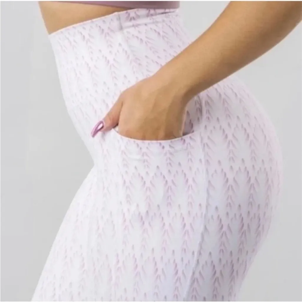 BuffBunny Collection Onyx High Rise Pocket Leggings Oasis Print - Image 5