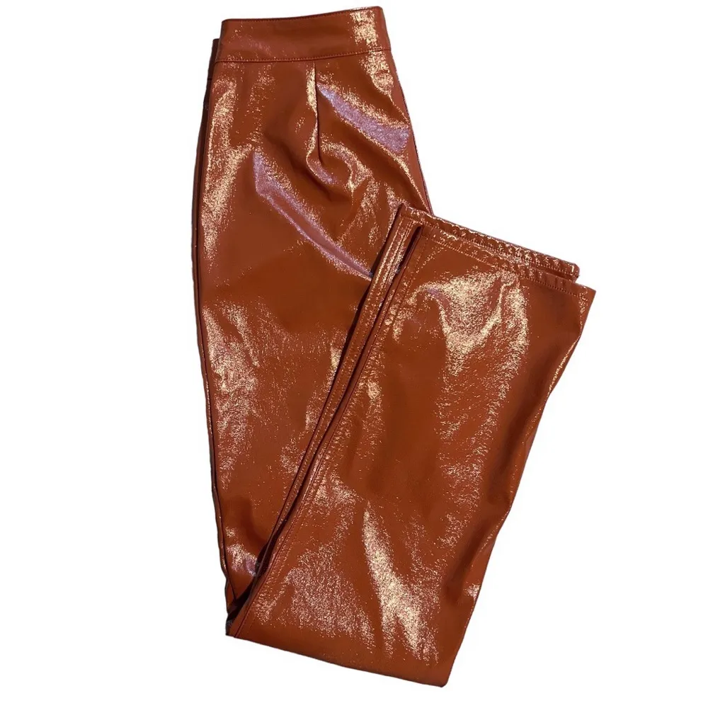 NWT Aritzia Wilfred Tempest High-rise Vinyl Pants in
Genuine Brown Women’s Sz 4 - Image 6