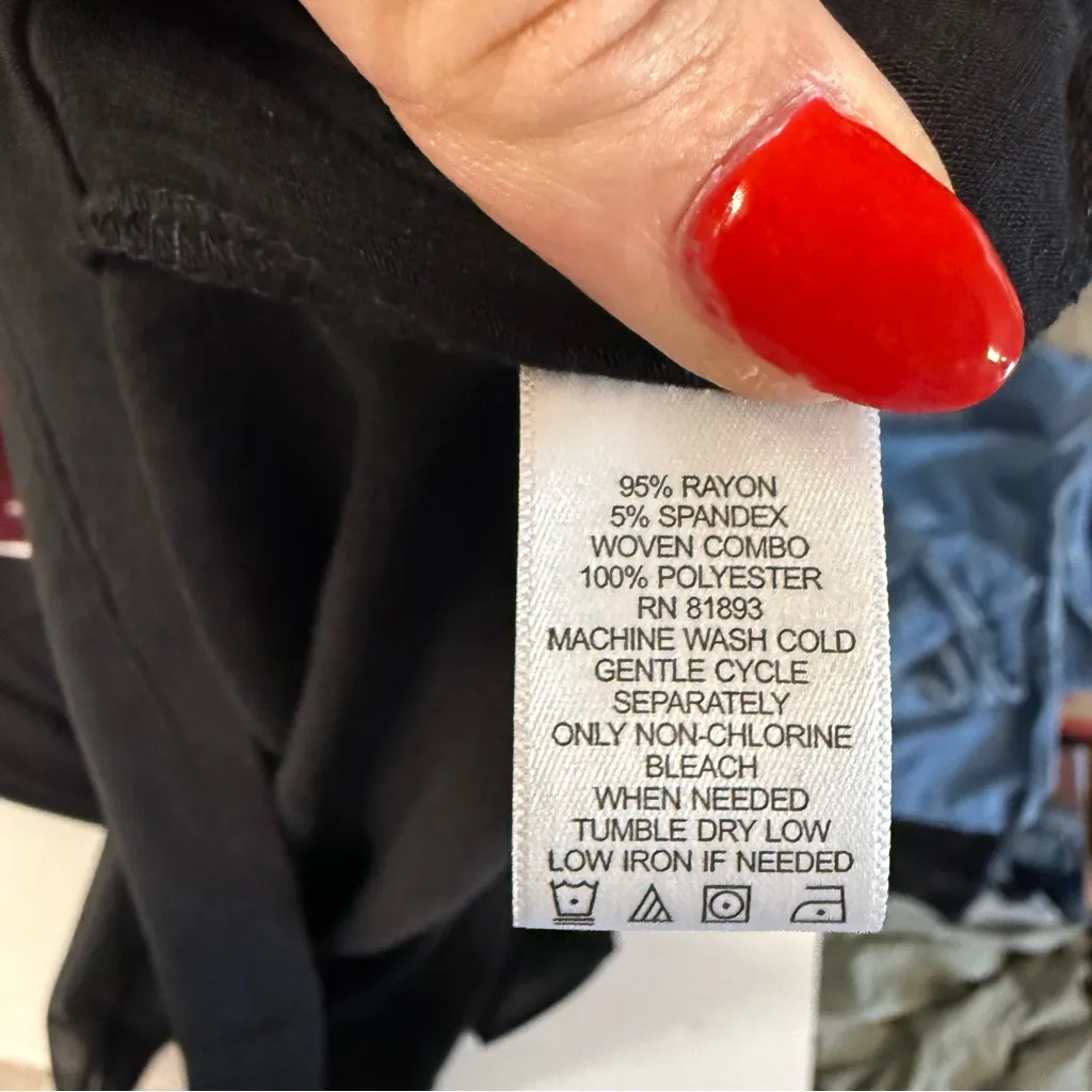 NWOT H by Halston Asymmetrical‎ Black 3/4 Sleeve Blouse Top Drape Flowy Stretchy - Image 6