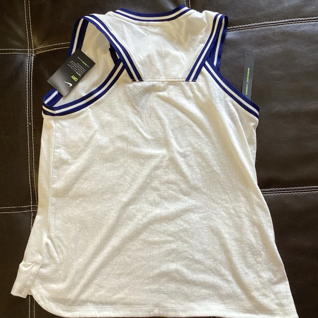 Nike White and Blue Tank Top - Image 4