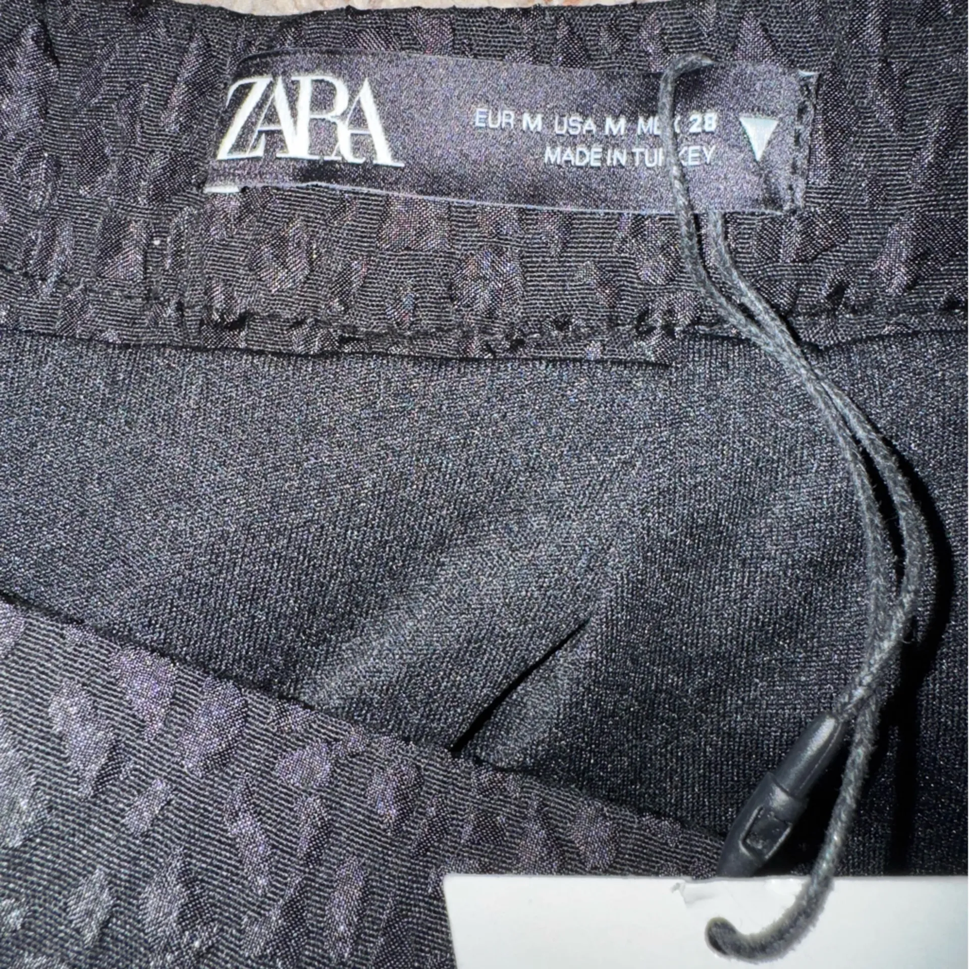 NWT ZARA‎ BLACK JACQUARD MINI SKIRT High waist Size M Waist 27 - Image 6