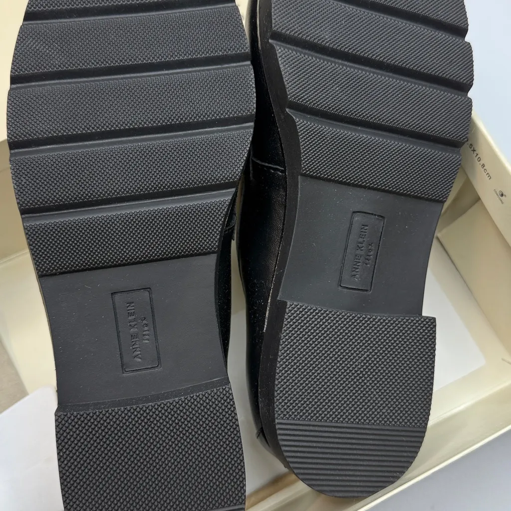 Anne Klein Women's Emme Lug Sole Loafers- Size 9.5M - Image 9