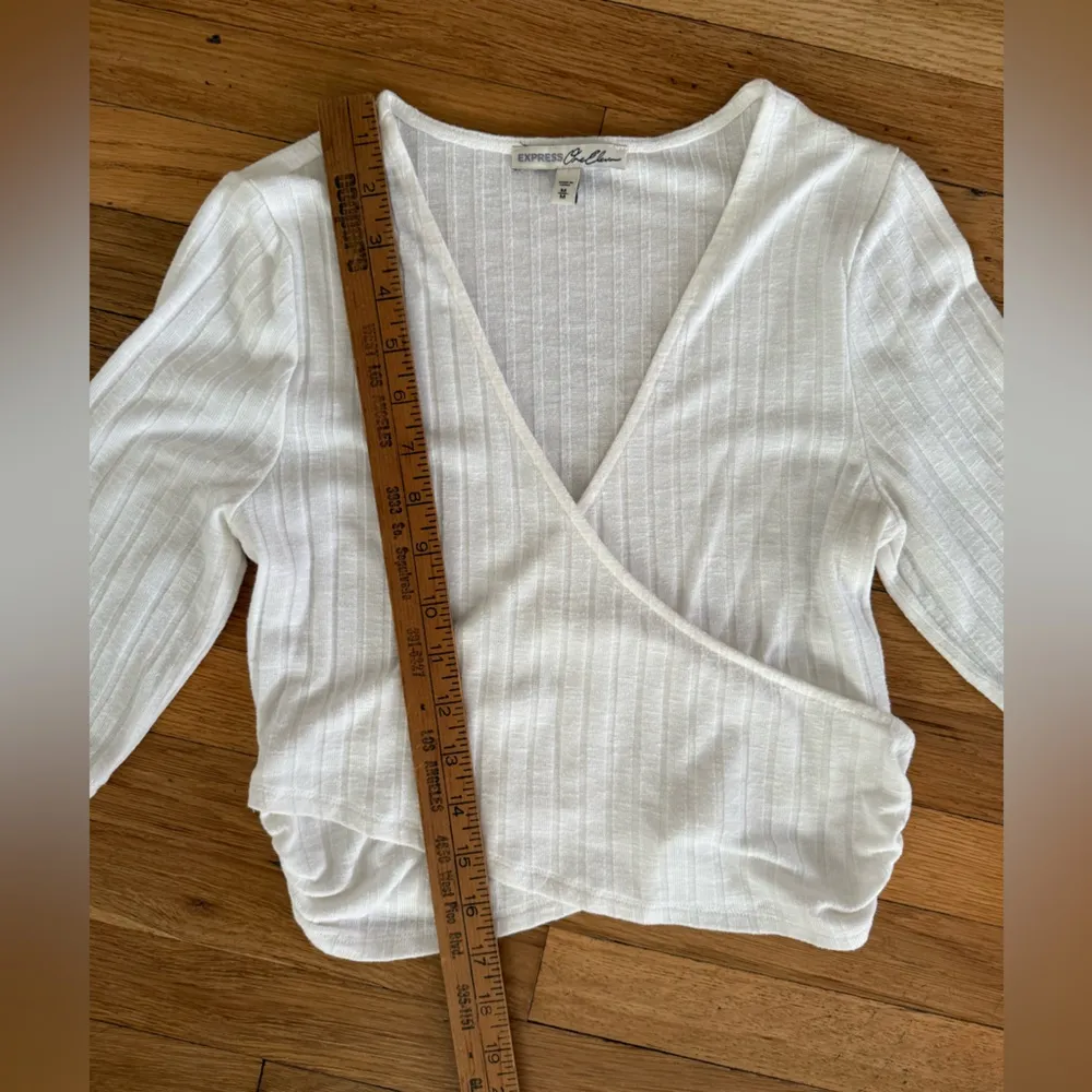 Express One Eleven Ribbed Crossover Cropped Balletcore Top in Cream Size Medium - Image 6