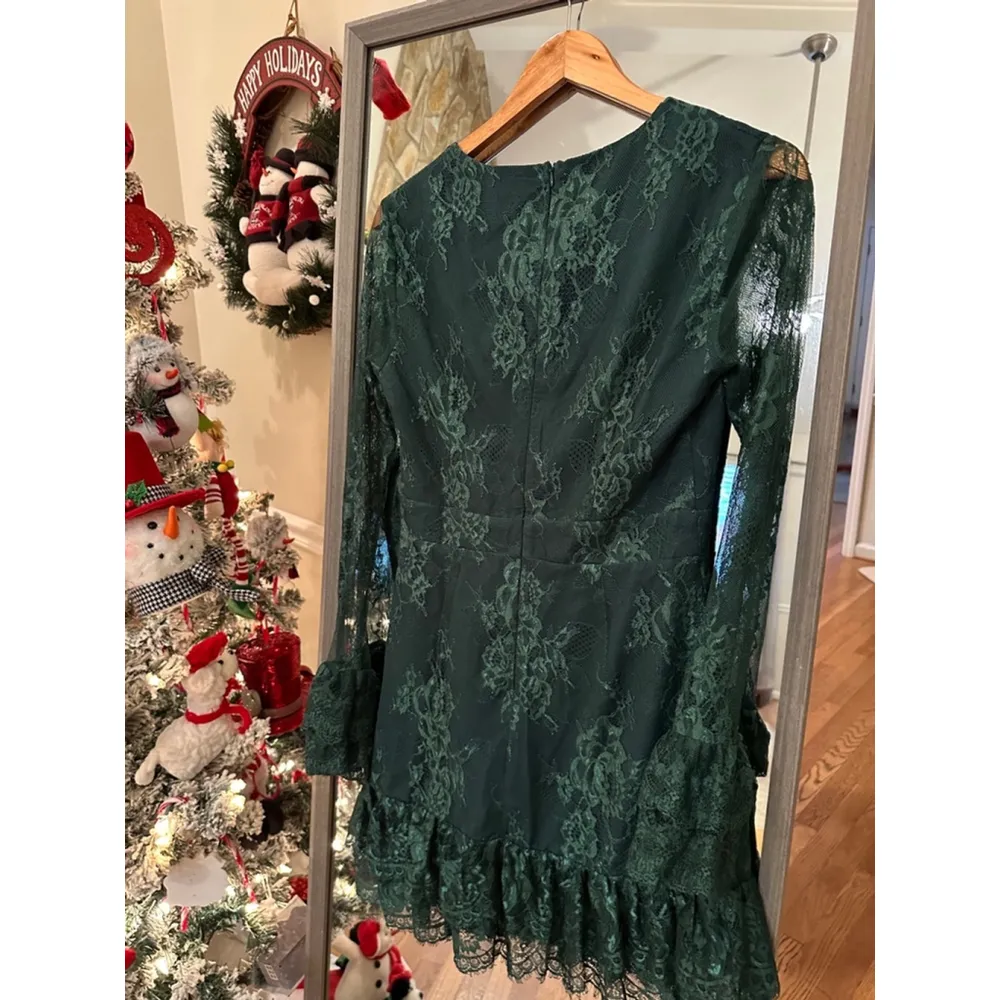Lulus Green Lace Cocktail Dress Size Small - Image 4