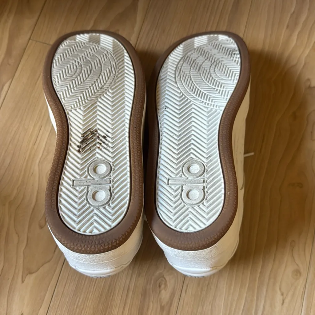 Alo Recovery Mode Sneaker - Image 6