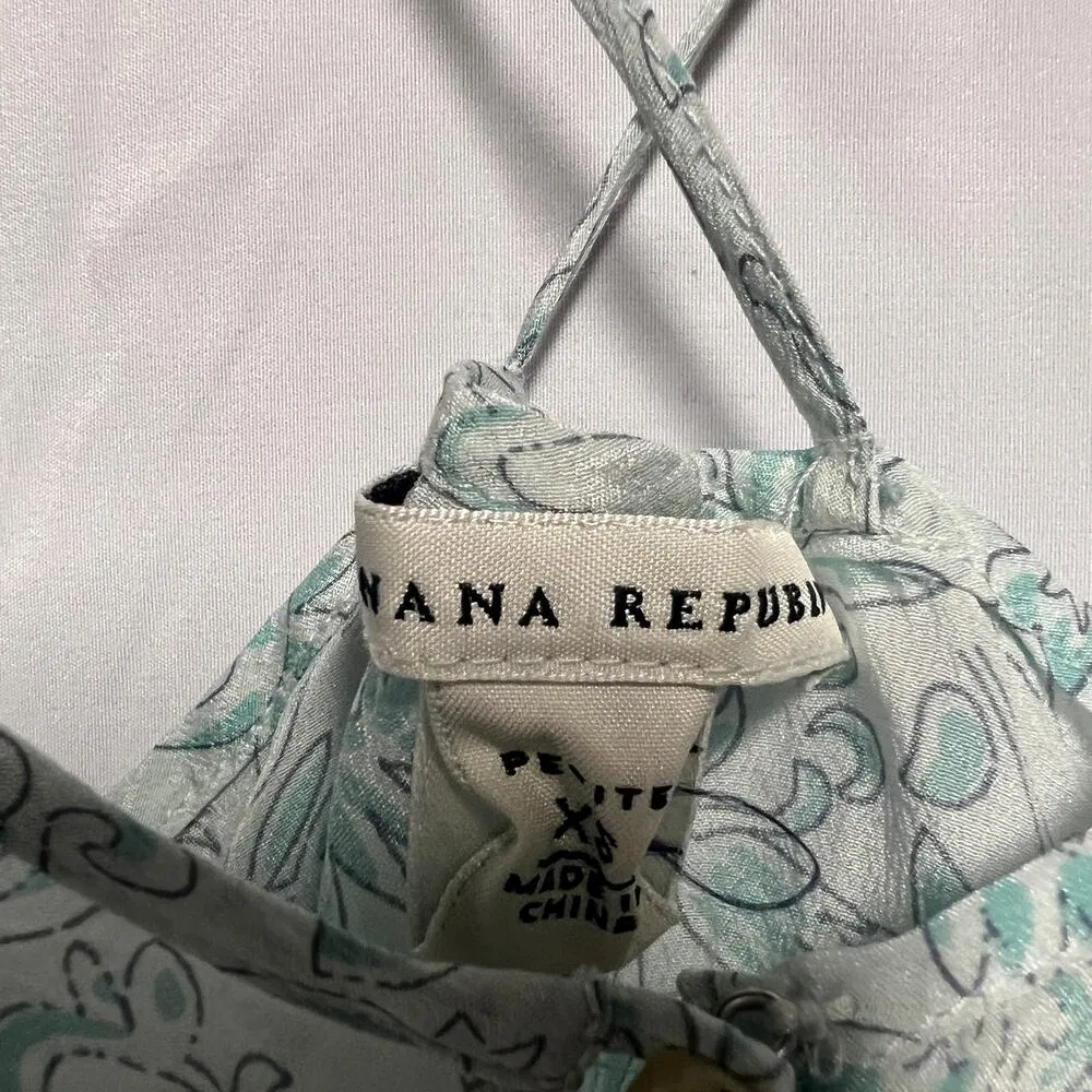 Banana Republic Silk Floral Top Womens XS Lightweight Quiet Luxury Boho Romantic - Image 2