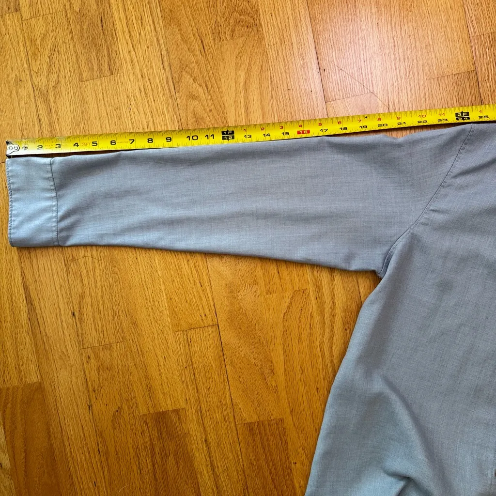 THE NORTH FACE Women’s Gray Performance Woven STEVIE Button-Down Shirt Size M - Image 8