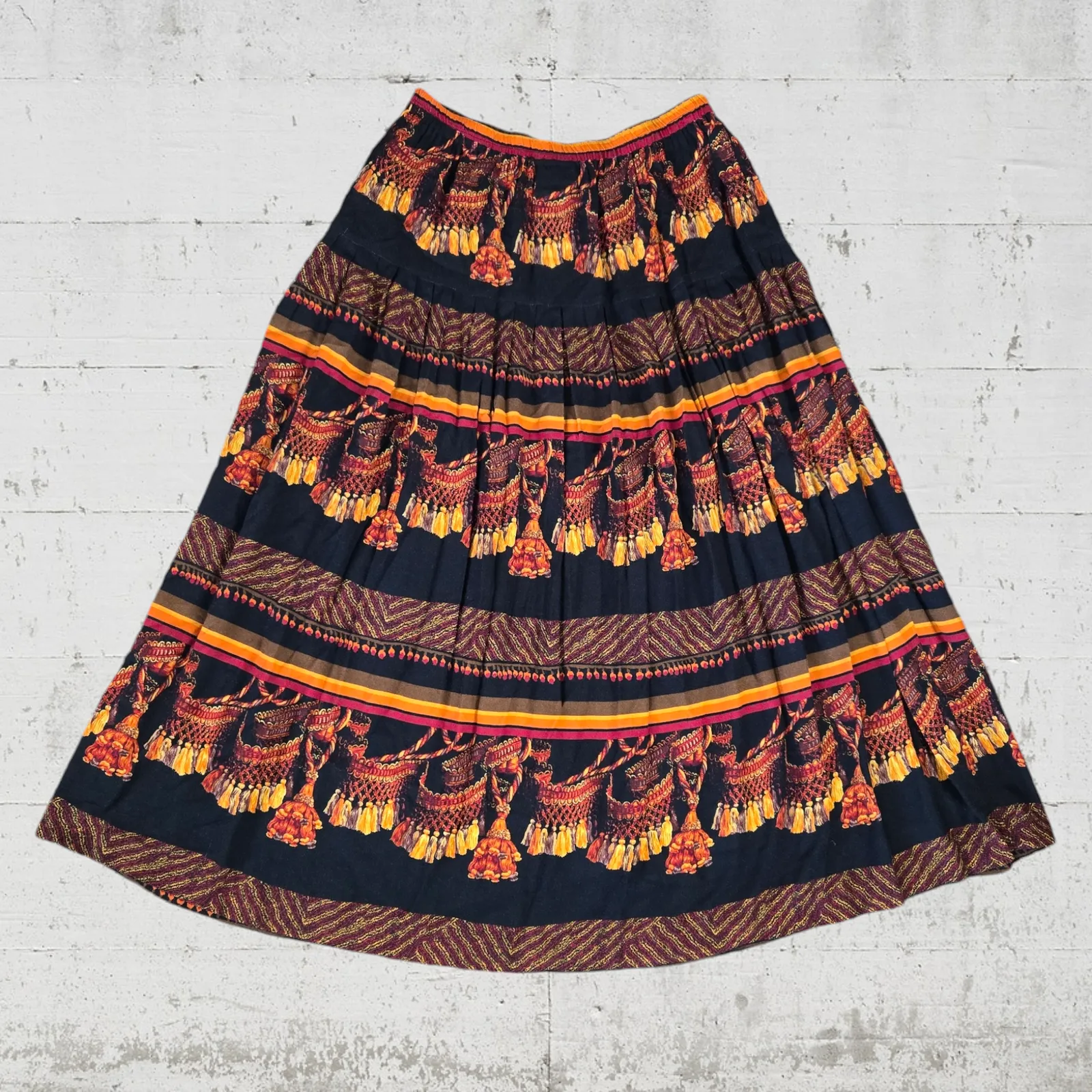 1980s Vintage Orange Black Retro Tapestry Crop Blazer Skirt 2 Piece Set Size 12 - Image 14