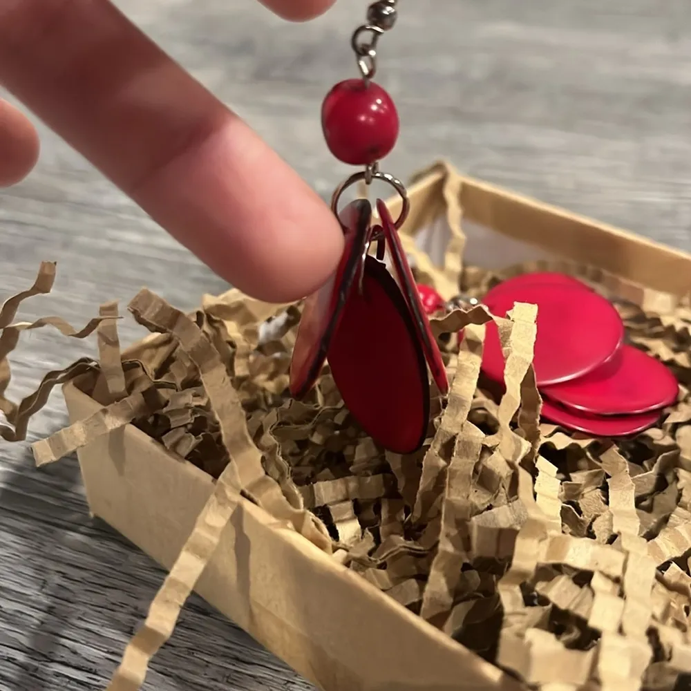 Tagua Ecuador red nut rainforest made earrings - Image 3