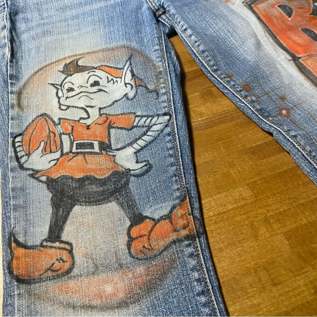 Levi's  Custom Graffiti  4 - Image 4
