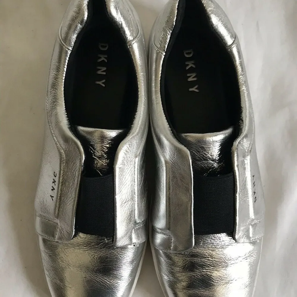 DKNY  Silver Loafers US Sz 11 - Image 5