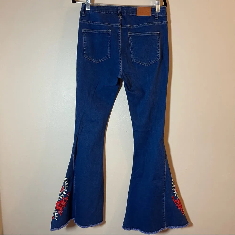 Home Folk Embroidered Flare Jeans - Image 7