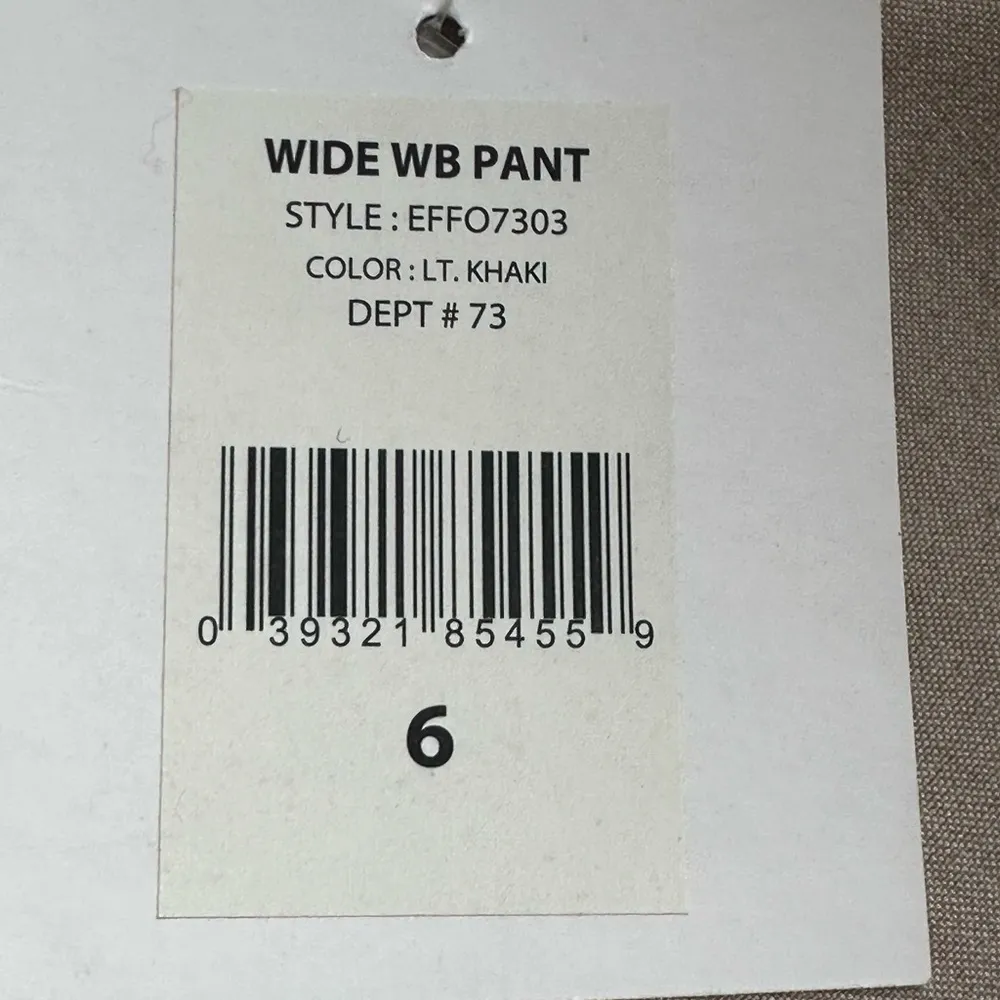 Ellen & Tracey Company NWT Essential Beige Low Waist  Wide Leg Pants Sz 6. - Image 3