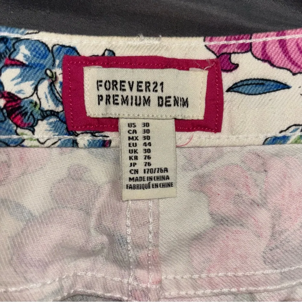 Forever 21 Pink and Purple Vibrant Floral jean shorts - Image 3
