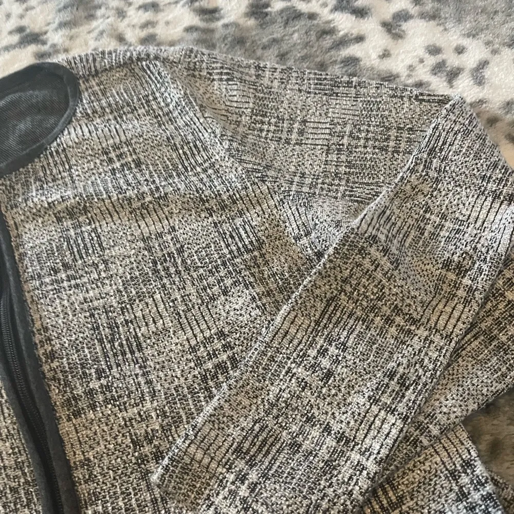 Cathy Daniels Tweed Cardigan - Image 4