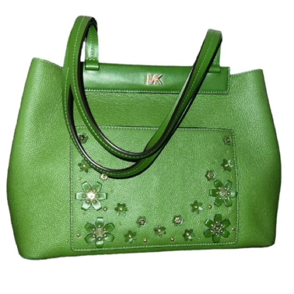 Michael Michael Kors
MEREDITH EAST WEST BONDED SHOULDER BAG - Image 3