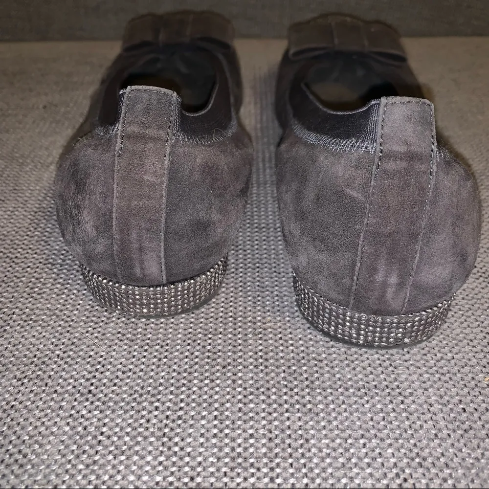 Stuart Weitzman black slip on ballet flats, jewels, bow, size 8.5 - Image 6