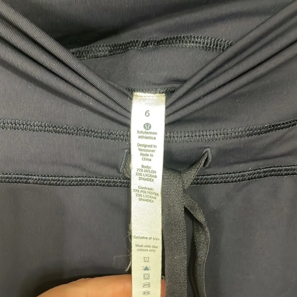 Lululemon Retreat 7/8 Leggings Navy Blue Star Crushed Silver Fox Deep Navy - Image 4