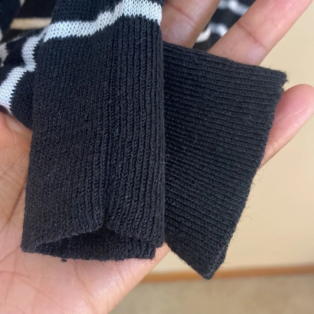 Striped linen hoodie - Image 4