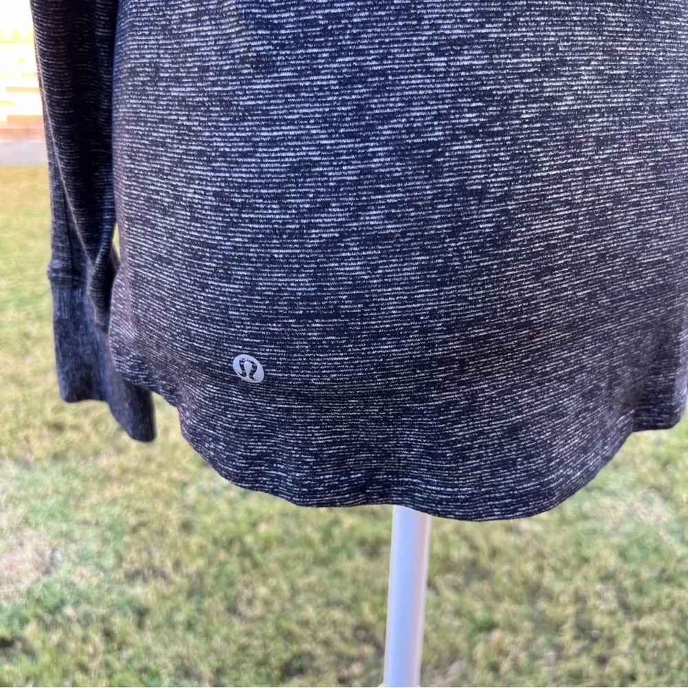Lululemon Dark Grey Quarter Zip Pull Over Athletic Jacket - Image 5