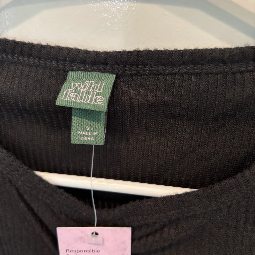 Target Black Ruched Long Sleeve Top - Image 5