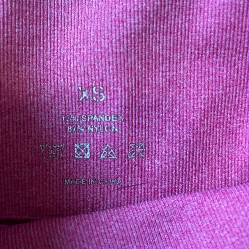 NVGTN Magenta Pink Seamless Butt Lift Pro Biker Shorts Womens Size XS - Image 4