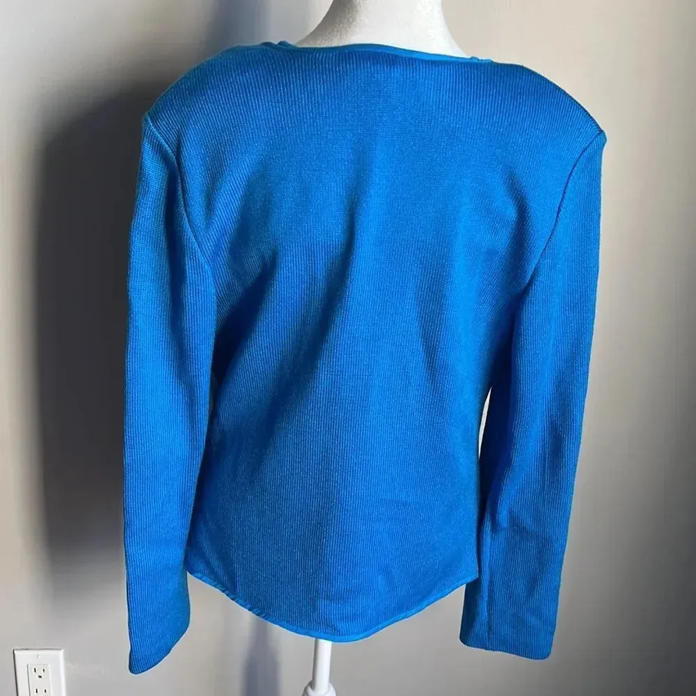 St John Collection 2pc wool blend knit Cardigan set - Image 3