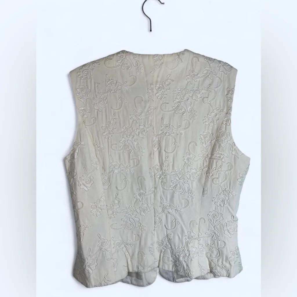 Marie St Claire 90s Ivory Embroidered Cottagecore Vest Size 12 - Image 2