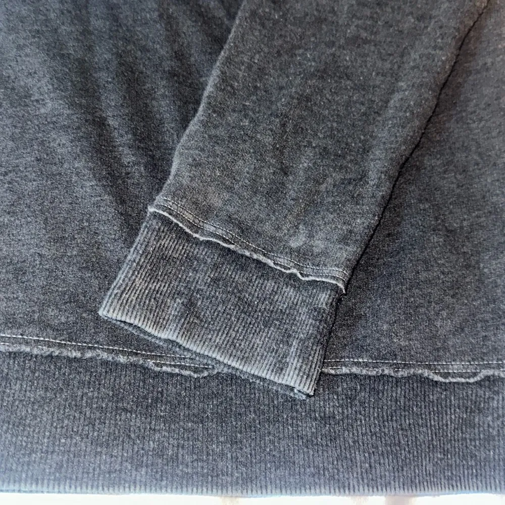 NWOT chaser HAPPY WEEK END - Image 4