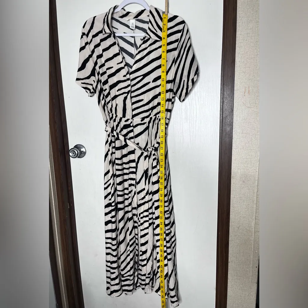 H&M Zebra Print Midi Dress Size M - Image 7