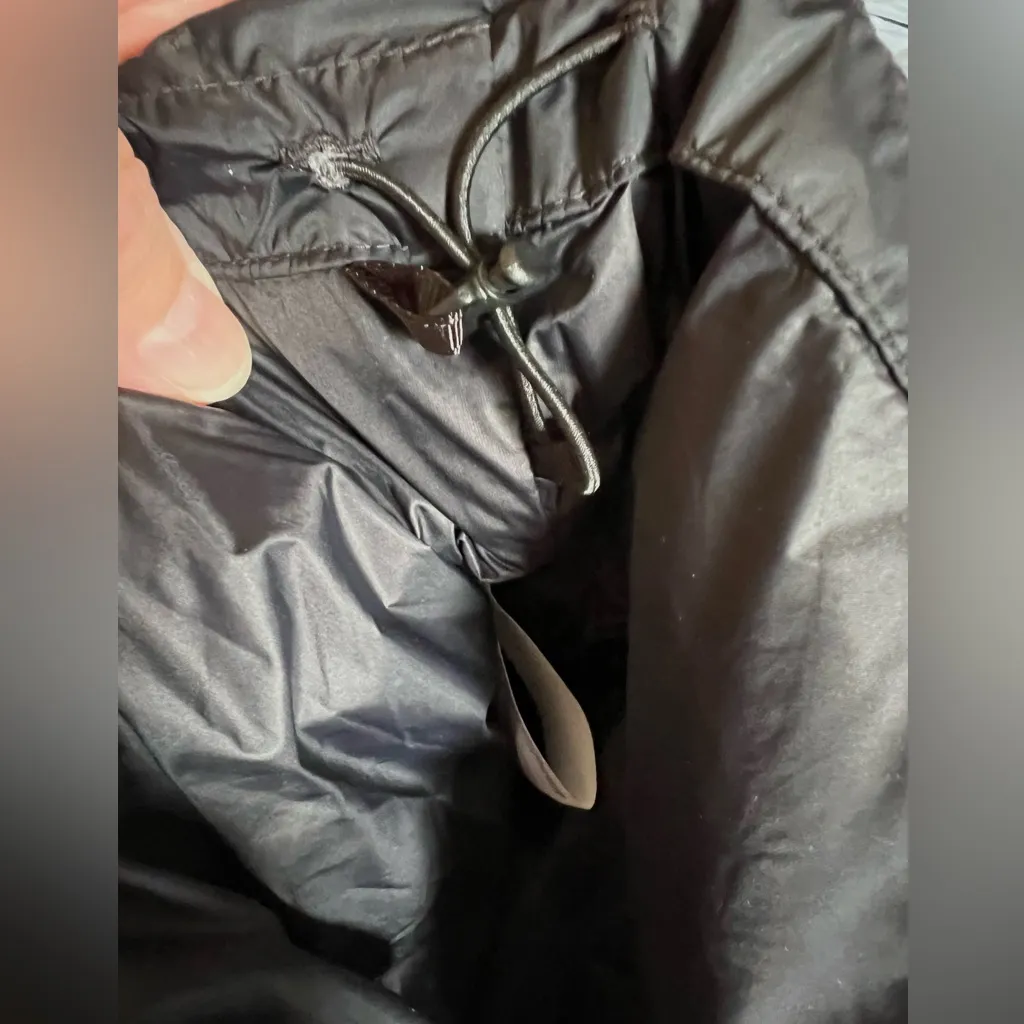 Eddie Bauer Women’s Black Packable Down Puffer Jacket, size XL. NWT - Image 8