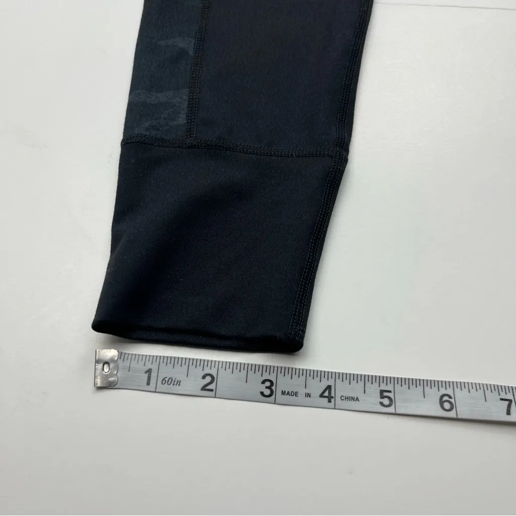 Vuori Womens Asymmetric Block Leggings Black Camo Camouflage Small Athletic - Image 8