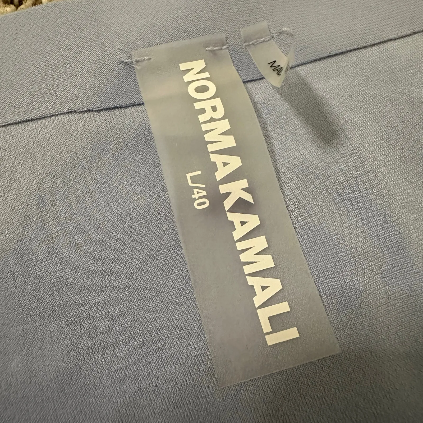 Norma Kamali light blue drop shoulder top size L - Image 6