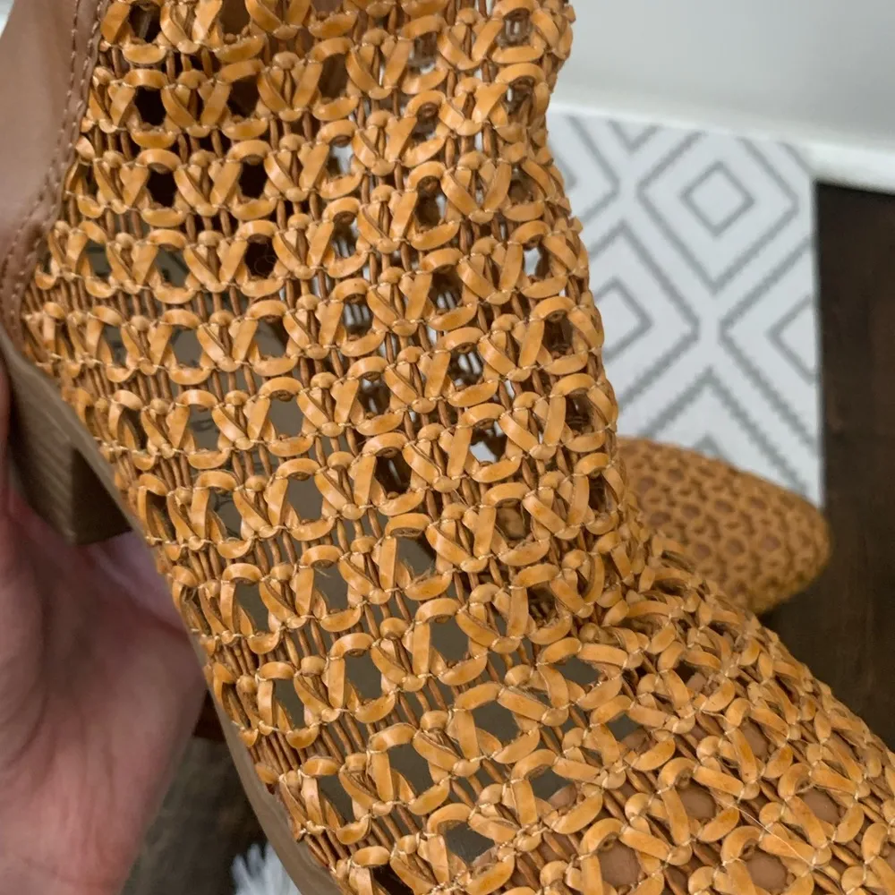 Dolce Vita western ankle booties Tan Size 8 - Image 8