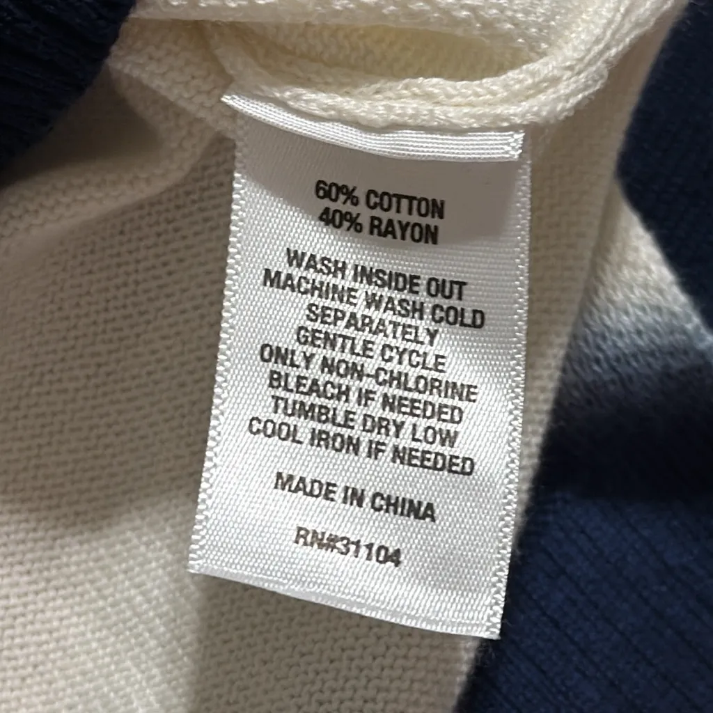 Wonderly women’s plus size 1X flyaway dolman sleeve sweater blue dip hi low NWT - Image 4