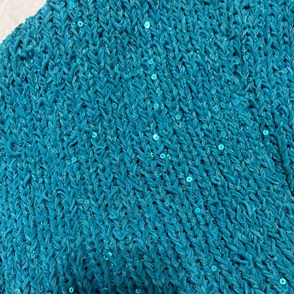 Betsey Johnson teal knit infinity scarf - Image 2