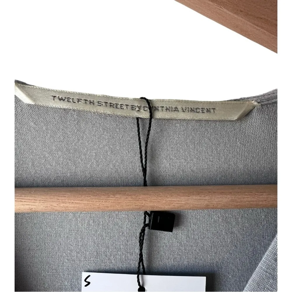 Women’s dress twelfth street cynthia vincent 3/4 sleeve grey midi front design S Gray - Image 4