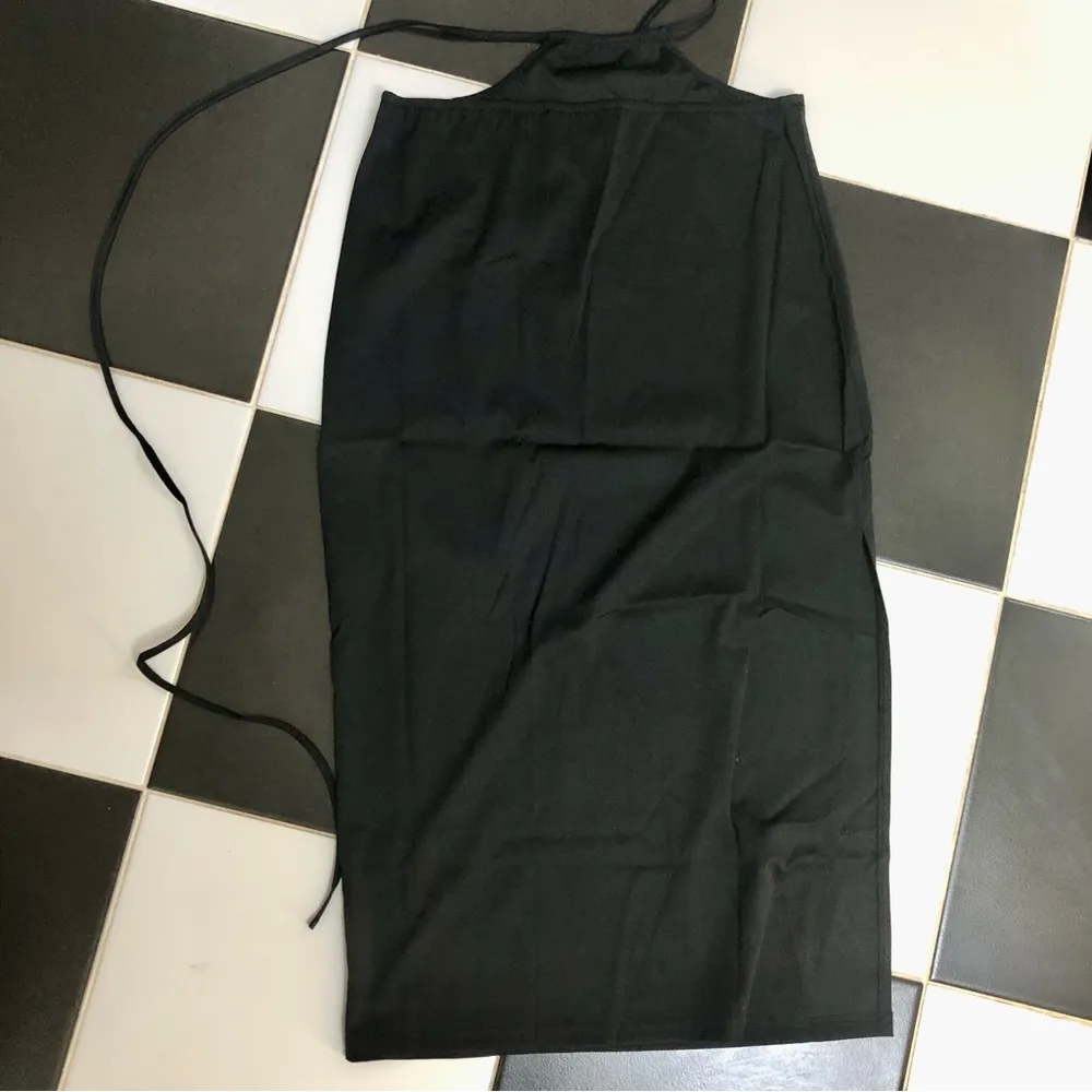 NWT WeWoreWhat Cut Out Midi Skirt Strappy Side Ties Solid Black Cutouts Resort M - Image 8