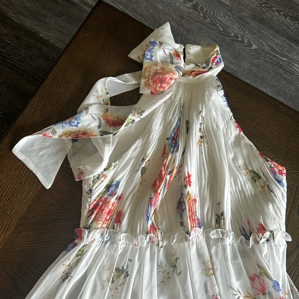 Mac Duggal A55814 Floral Print Long Dress, Size 6, $398 - Image 9