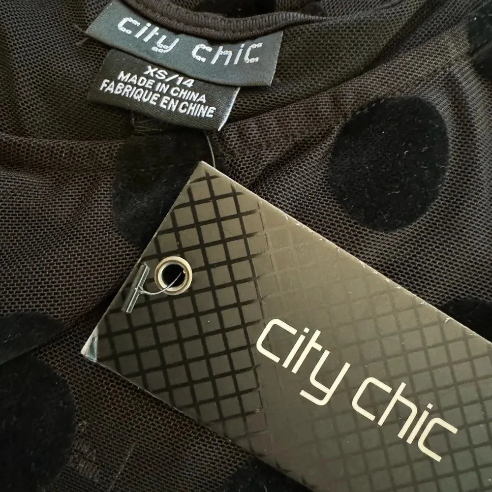 City Chic Plus Size Spot Flock Black Mesh Hi Low Midi Size 14 NWT - Image 12