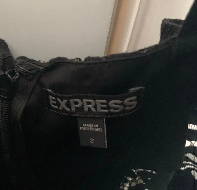 EXPRESS Black Lace Dress - Image 4