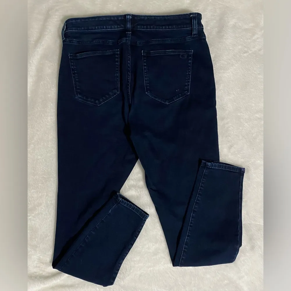 High Rise Women’s Size 8 Dark wash jeans. - Image 2