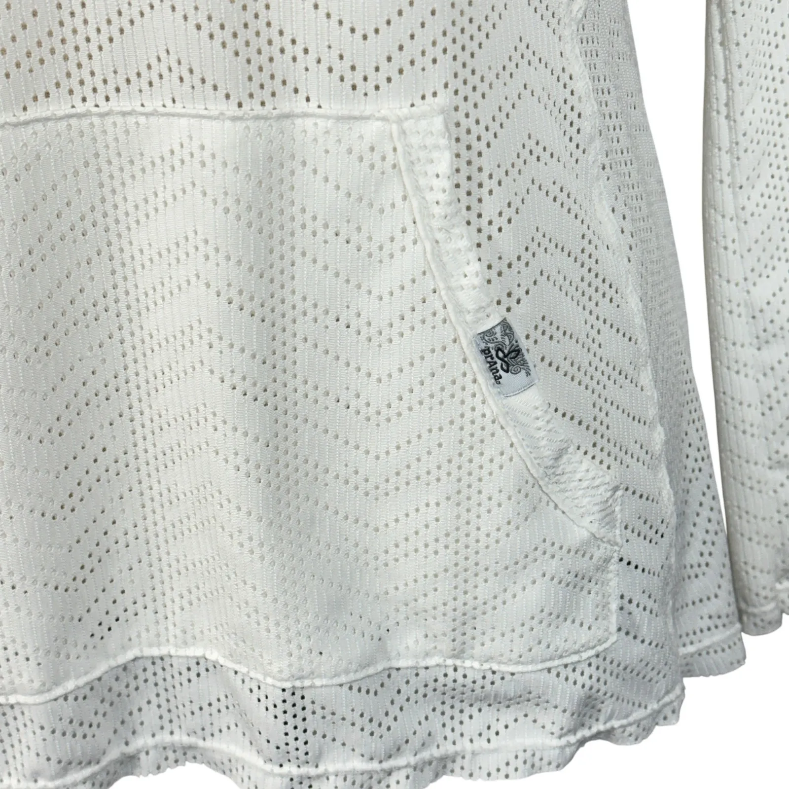 PrAna Medium Angie Hooded Pullover Top Perforated V-Neck Stretch Pocket Hi-Low - Image 3