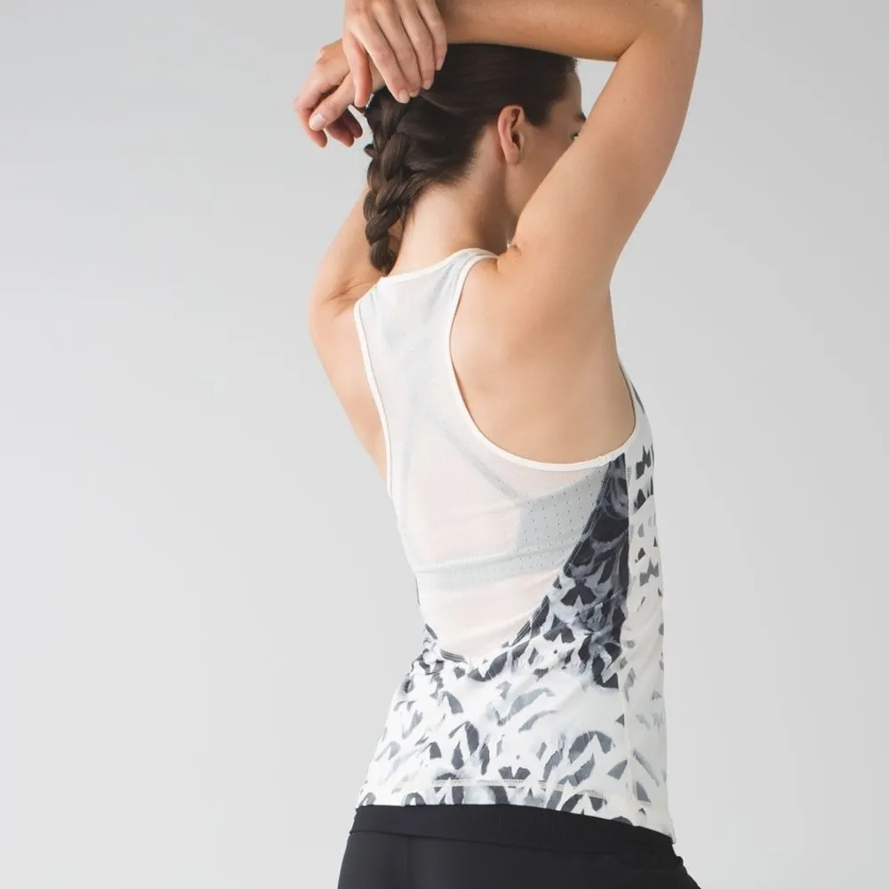 Lululemon Dance To Yoga Tank - Image 2