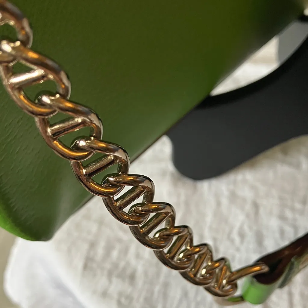 Kate Spade: Wellesley Green Leather Chain Bag- Gold Tone- Shoulder Bag - Image 15