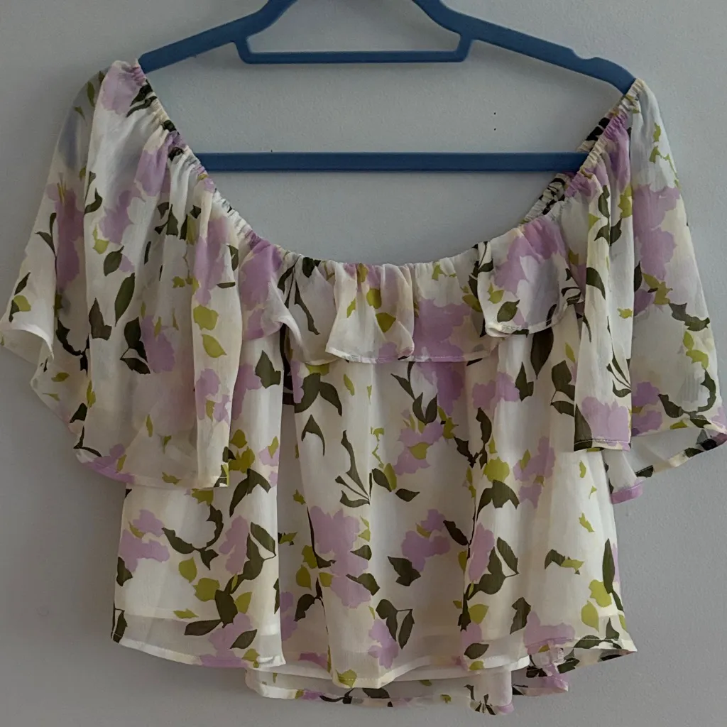 Sweet Pea Lilac Floral Top NWT - Image 9